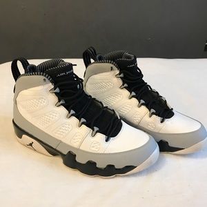 Air Jordan 9 Retro “Barons”